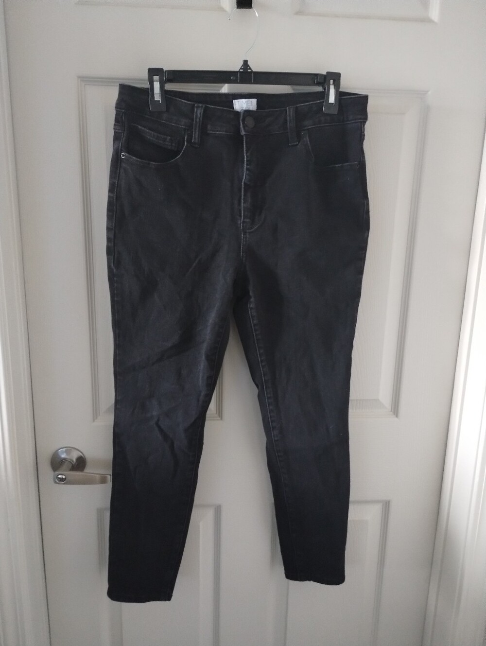 Time and Tru Black Skinny High-Rise Jeans Size 12S